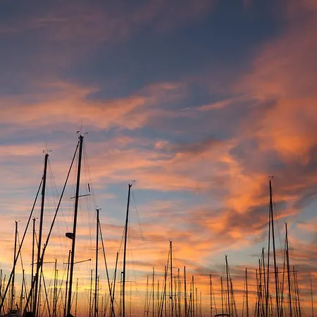 Ξενοδοχείο Arli Hideaway - Adults Only