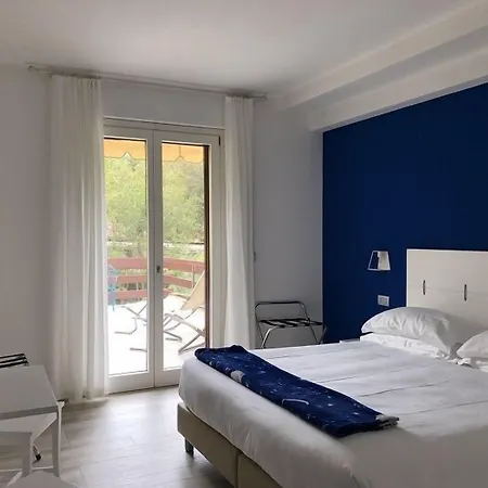 Arli Hideaway Пунта-Ала