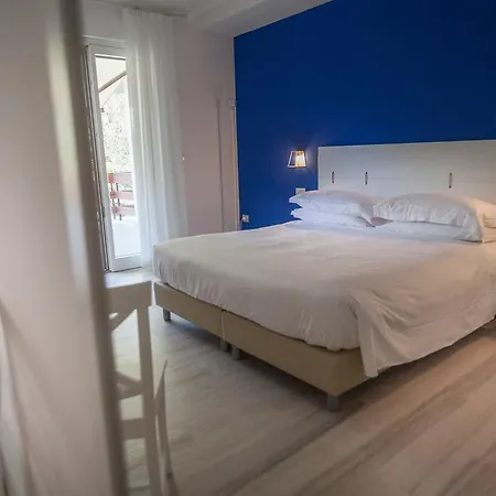 Arli Hideaway - Adults Only 4*